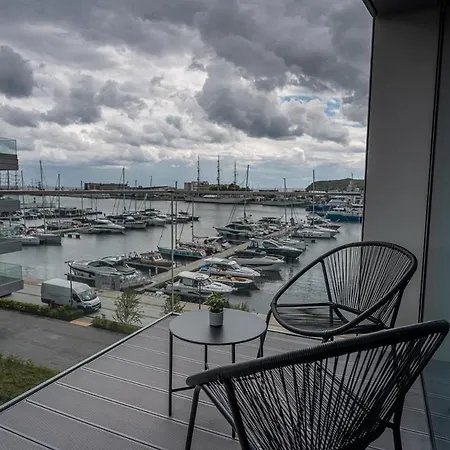 Homeport Yacht Park *